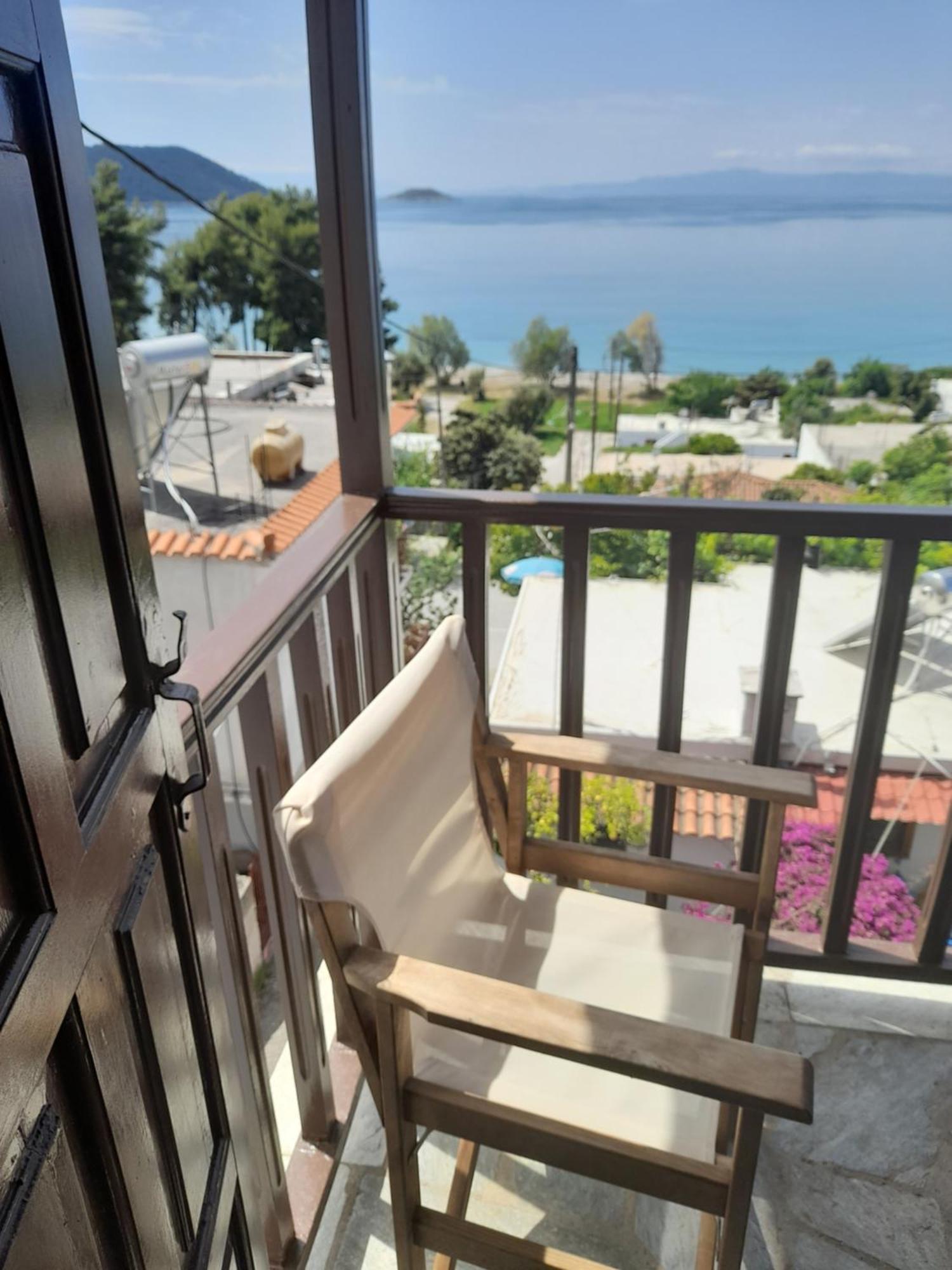 Lilian Beachfront Apartments Neo Klima Exterior foto